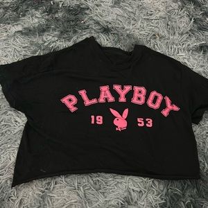 Cropped black Tshirt with hot pink PLAYBOY logo